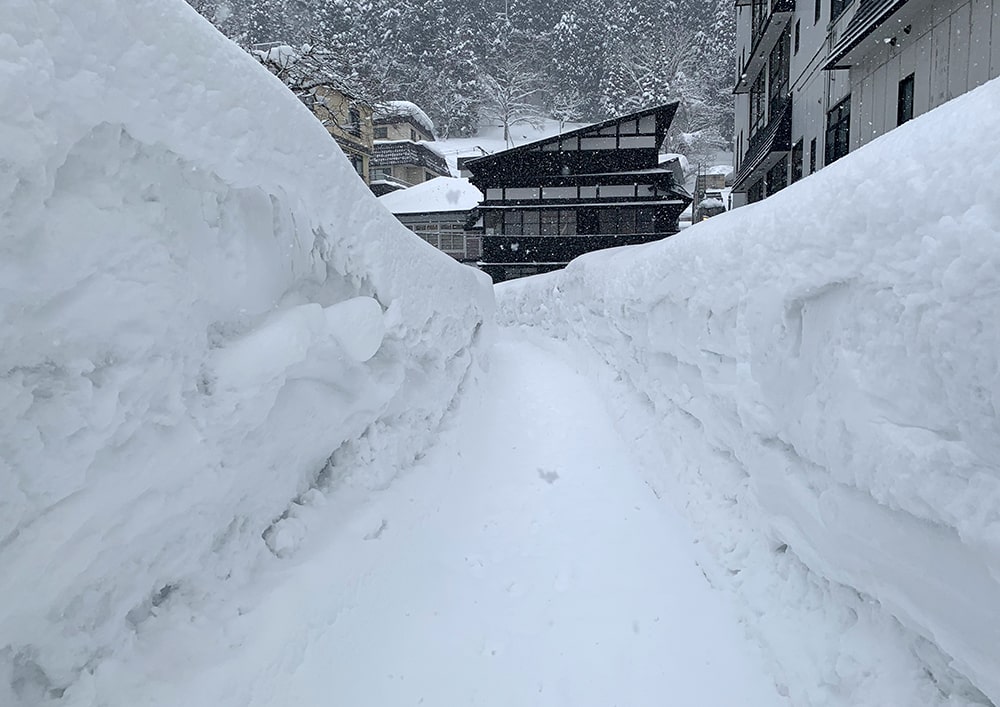 「肘折温泉」- 東北で働く看護師の休日の過ごし方